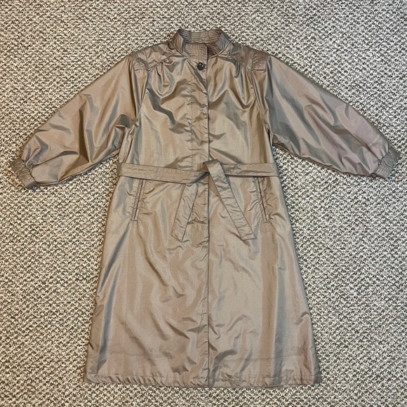 Windsor Bay Jackets & Blazers - Vintage 80s Windsor Bay Belted Balloon Sleeve Trench Coat - Iridescent Champagne